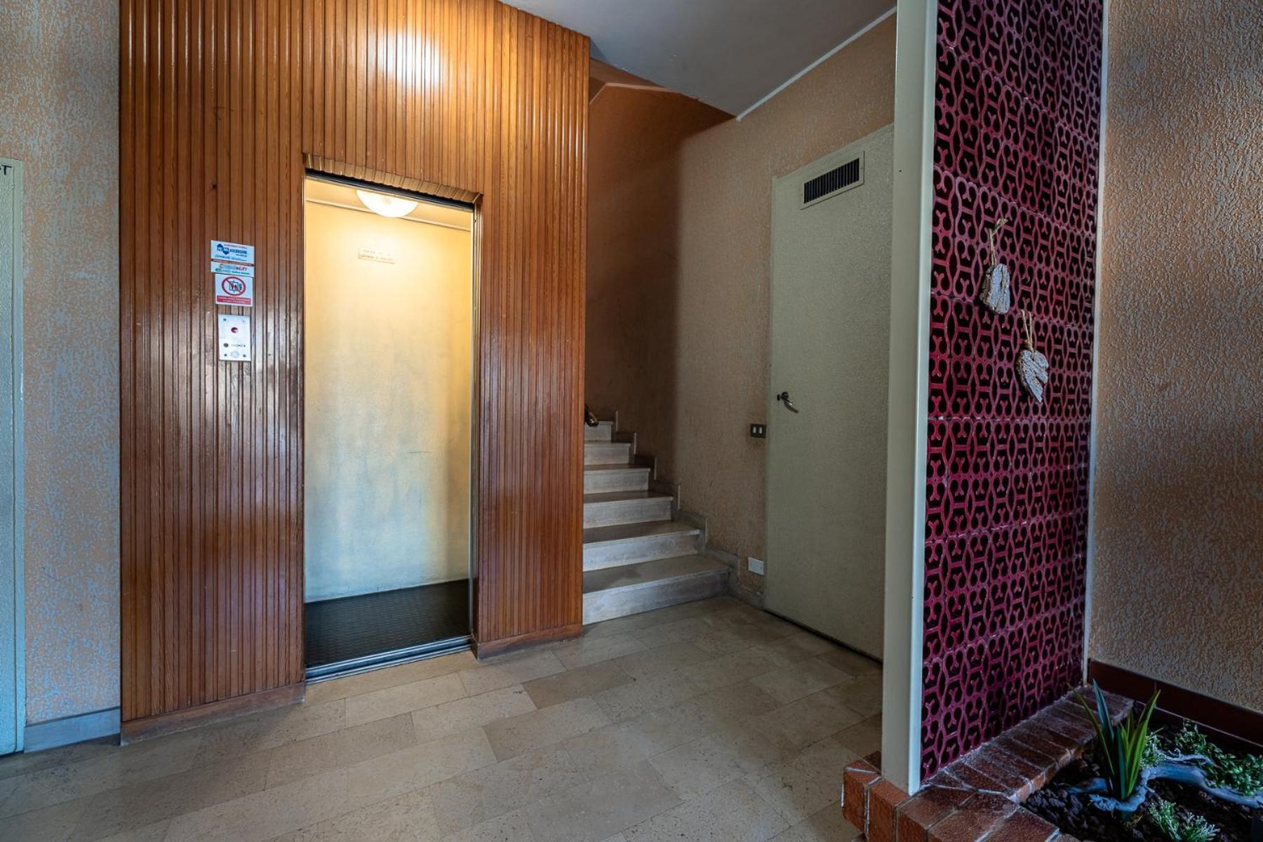 La Dimora Della Lullu, Luxury Lägenhet Pietra Ligure Exteriör bild