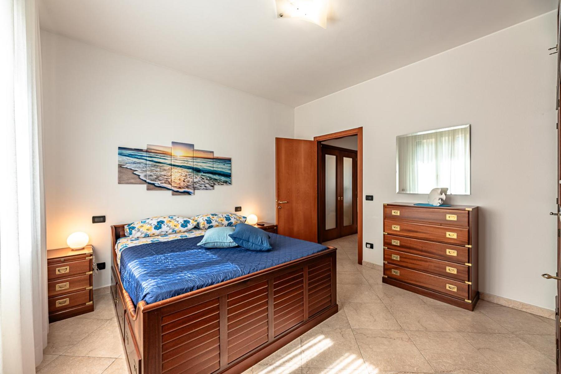 La Dimora Della Lullu, Luxury Lägenhet Pietra Ligure Exteriör bild