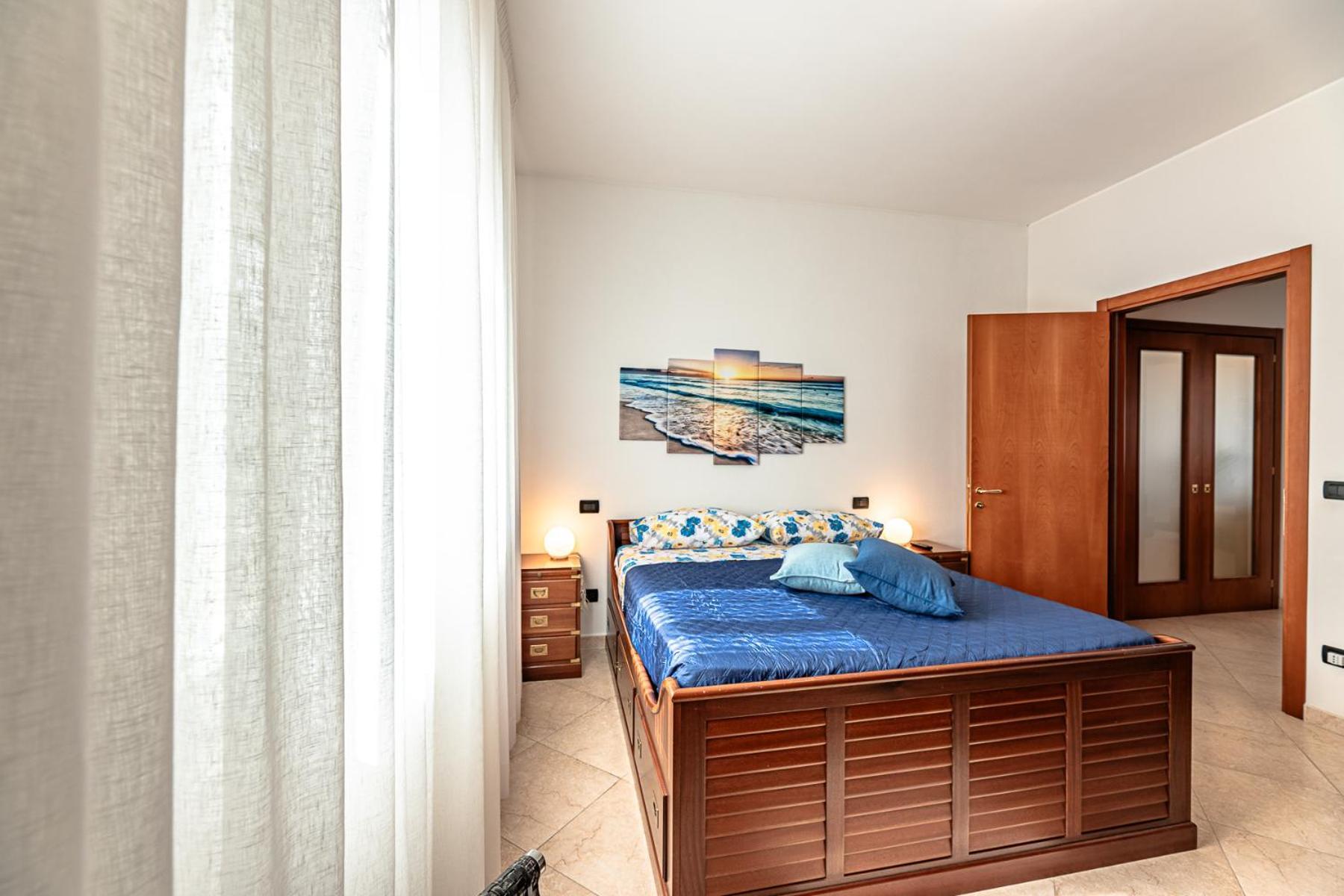 La Dimora Della Lullu, Luxury Lägenhet Pietra Ligure Exteriör bild