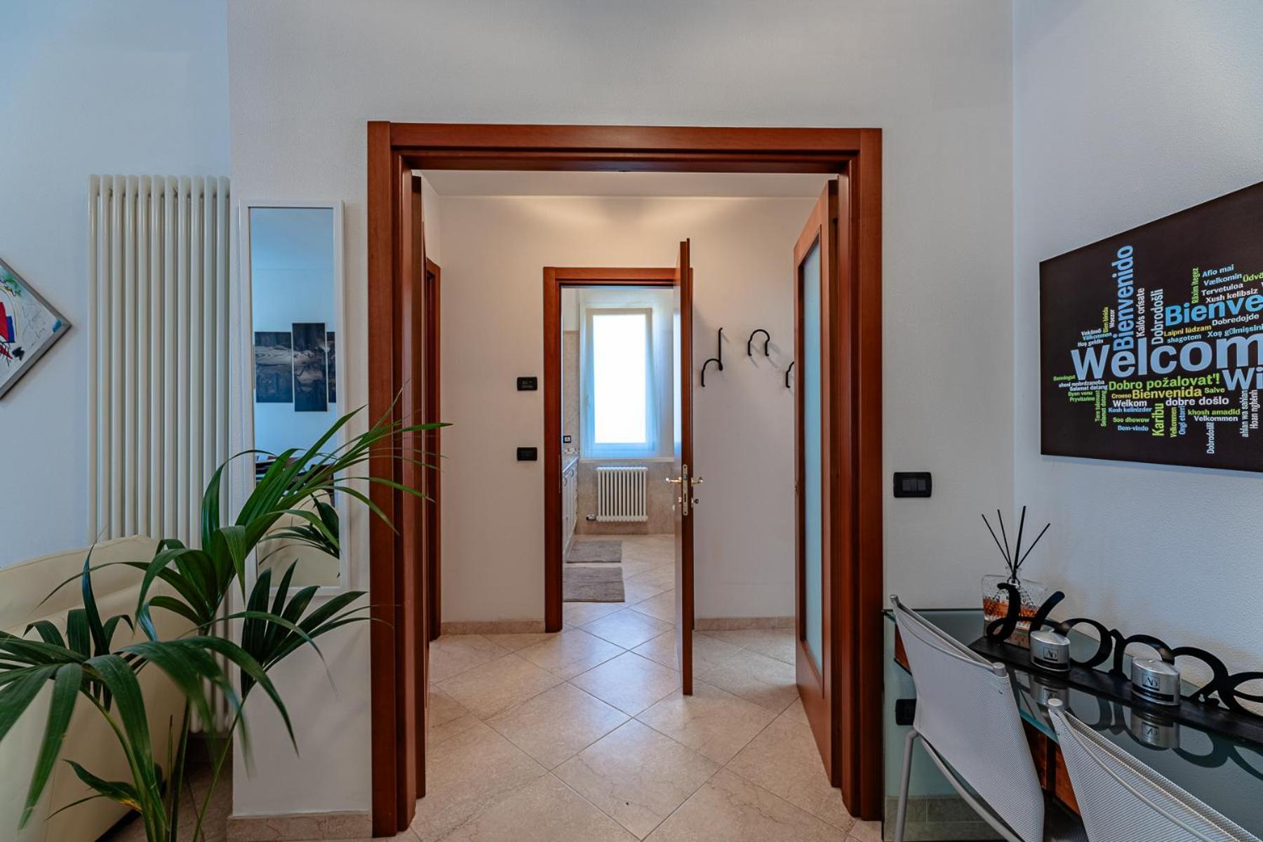 La Dimora Della Lullu, Luxury Lägenhet Pietra Ligure Exteriör bild