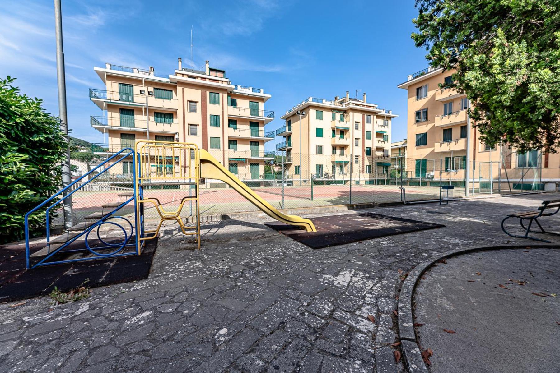 La Dimora Della Lullu, Luxury Lägenhet Pietra Ligure Exteriör bild